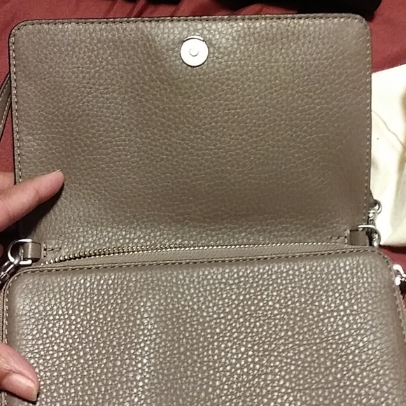 Tory Burch - Picture 2 of 6